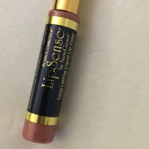 Lipsense